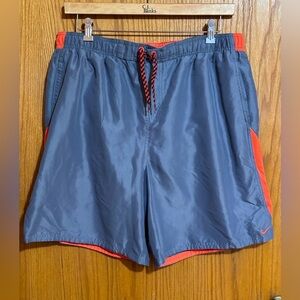 Nike men’s size XXL running shorts‎